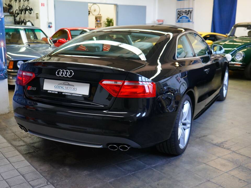 Image 16/37 de Audi S5 Coupé (2007)
