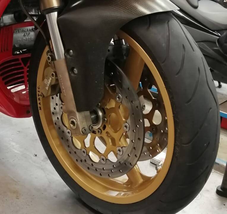 Image 7/8 of Ducati DUMMY (1993)