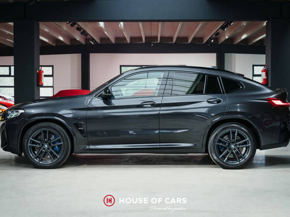Image 10/24 of BMW X4 M (2022)