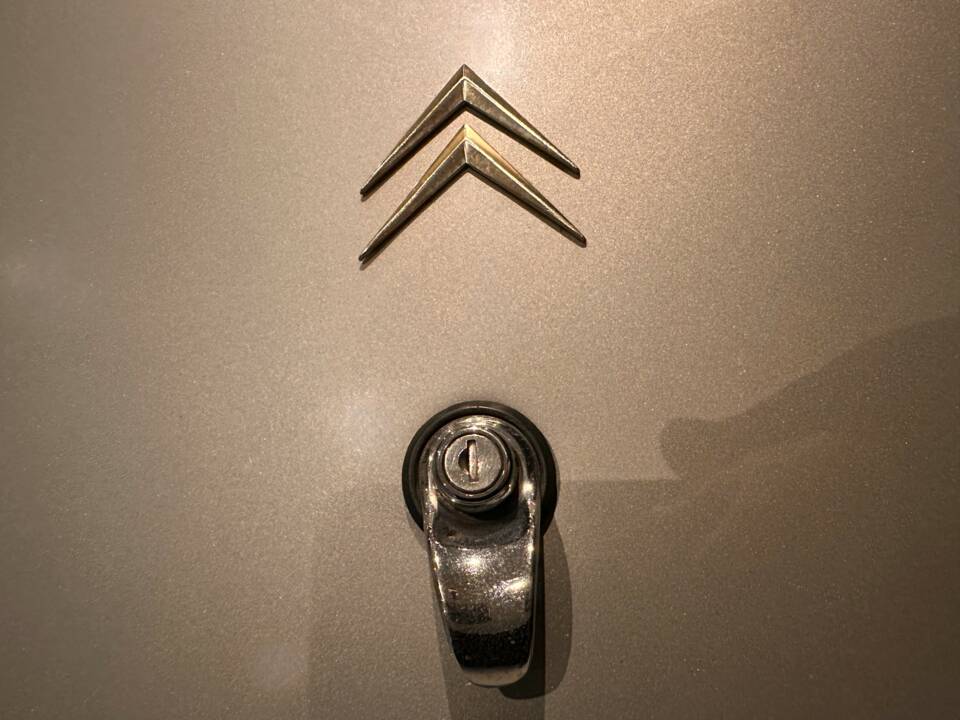 Bild 23/76 von Citroën DS 20 A (1970)