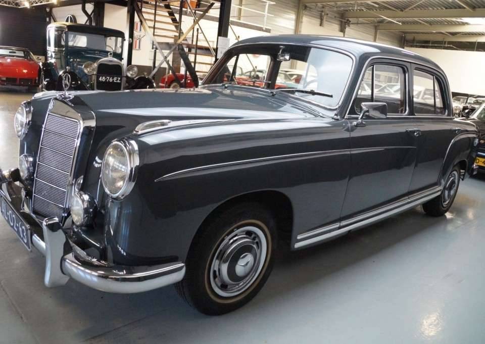 Image 43/50 of Mercedes-Benz 220 S (1959)