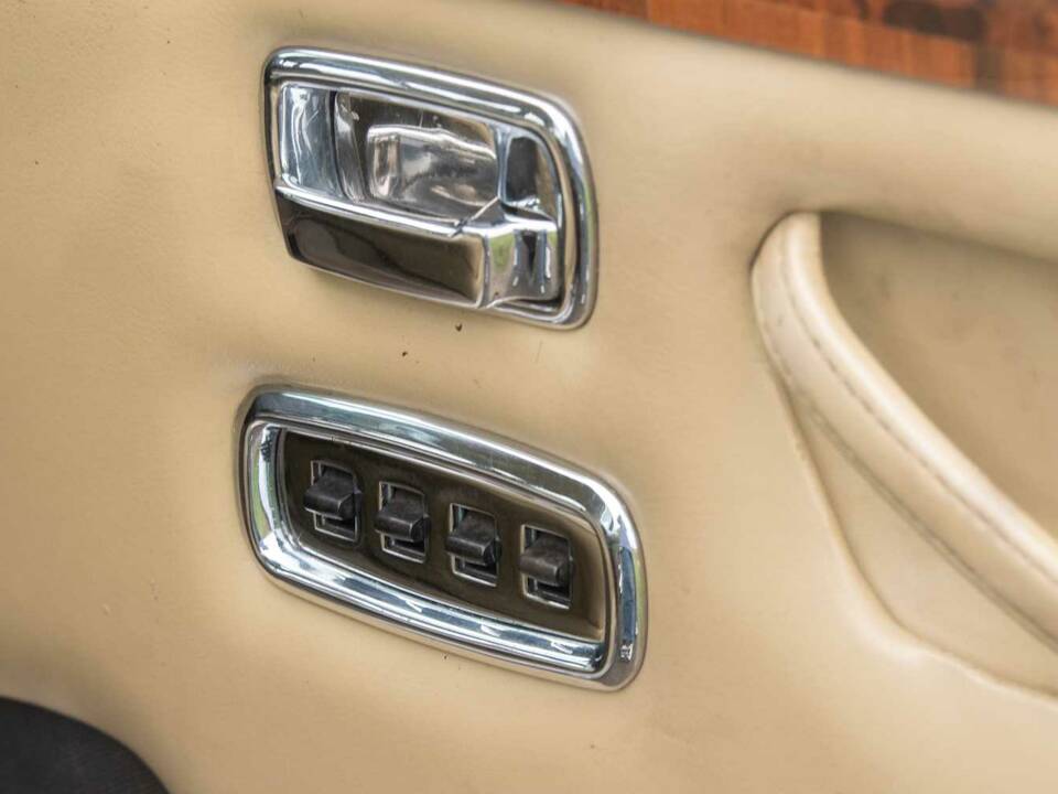 Bild 48/50 von Rolls-Royce Silver Shadow I (1972)
