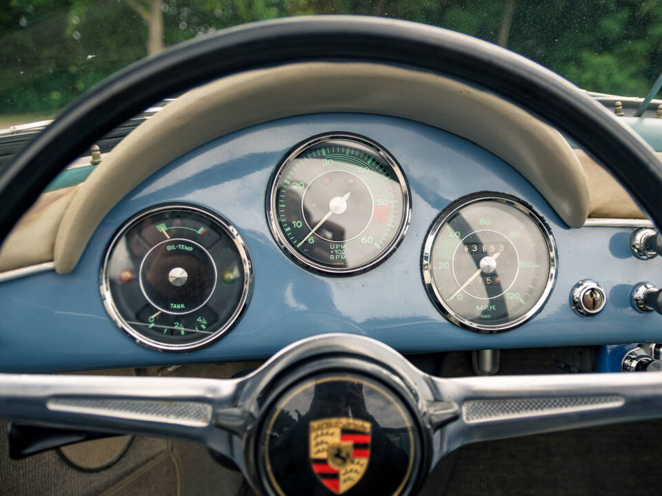 Immagine 32/46 di Porsche 356 B 1600 Roadster (1961)