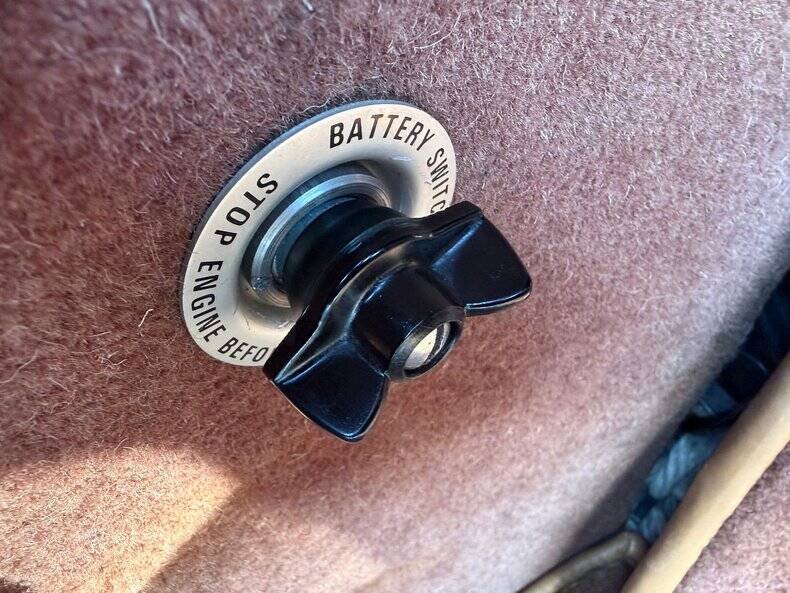 Immagine 32/50 di Rolls-Royce Silver Shadow II (1979)