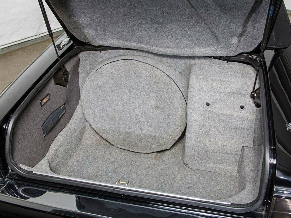 Bild 29/31 von Jaguar XJS 6.0 (1995)