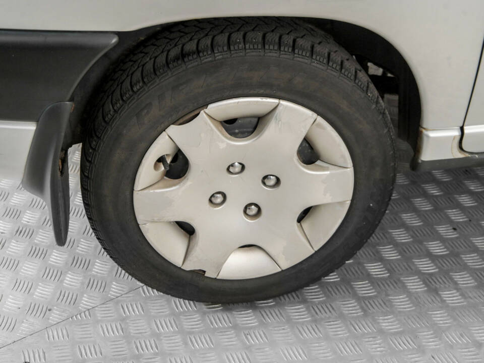 Imagen 33/45 de Citroën Berlingo 1.6i (2003)