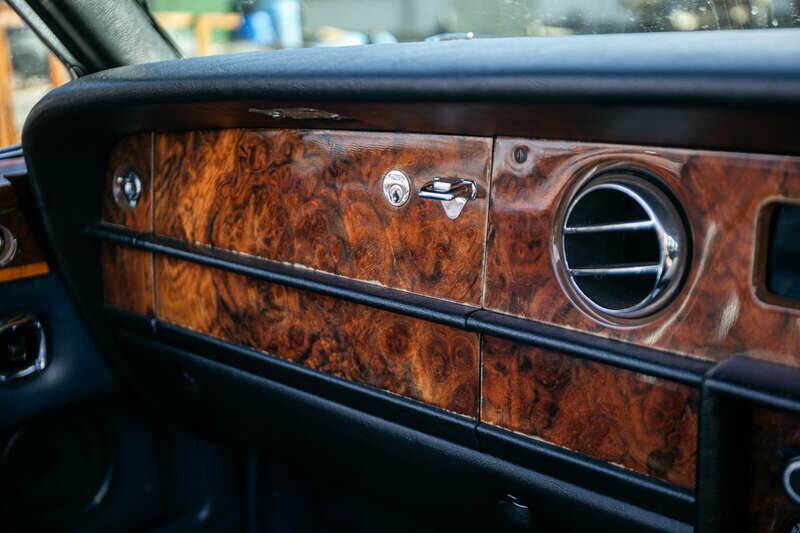 Image 27/35 of Bentley Corniche I (1982)