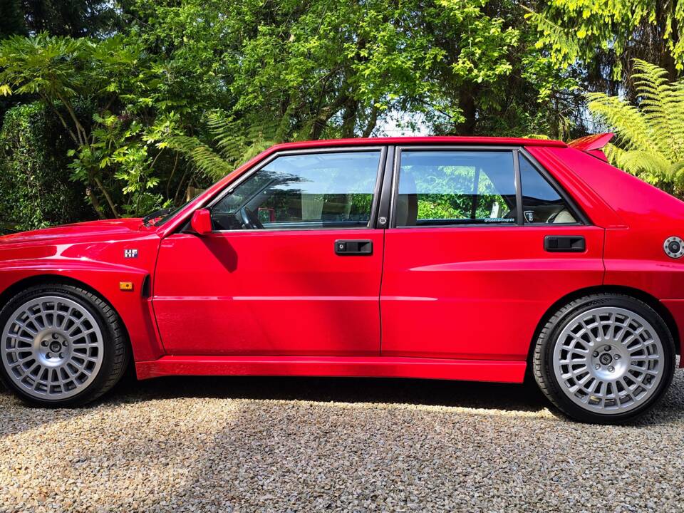 Immagine 25/63 di Lancia Delta HF Integrale Evoluzione II (1994)
