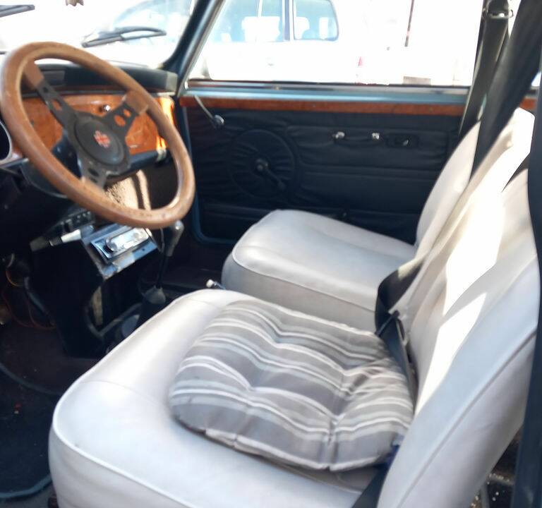 Bild 2/7 von Austin Mini 1000 (1980)