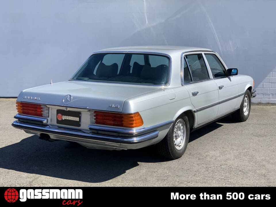 Bild 6/15 von Mercedes-Benz 450 SEL 6,9 (1976)
