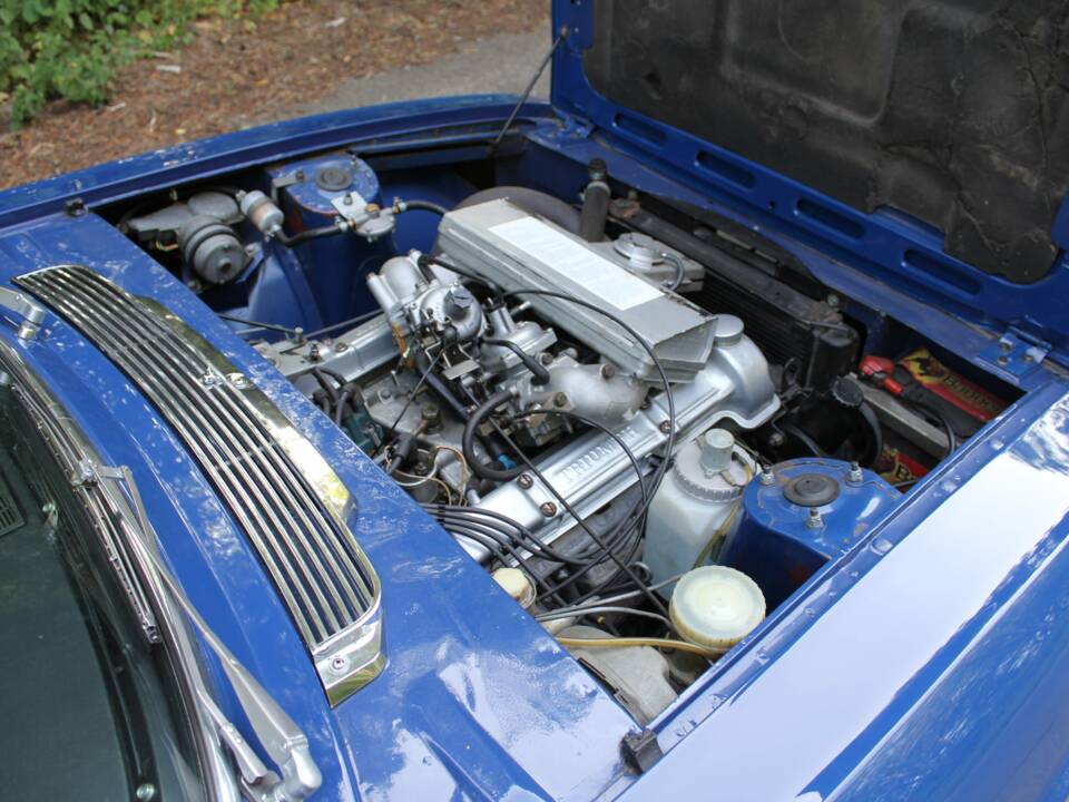 Bild 17/18 von Triumph Stag (1976)