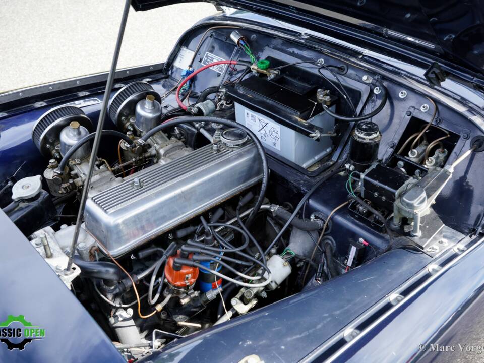 Image 16/46 of Triumph TR 3A (1958)