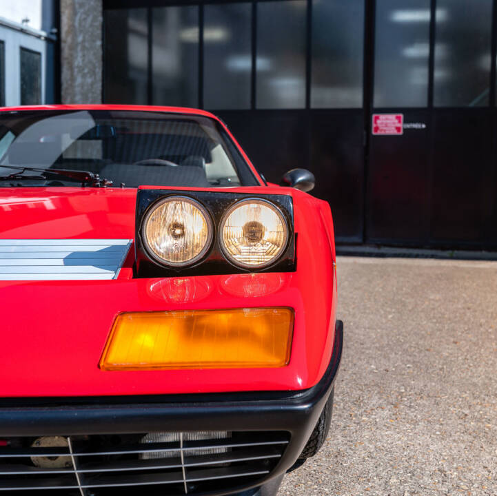 Image 14/50 of Ferrari 512 BB (1980)