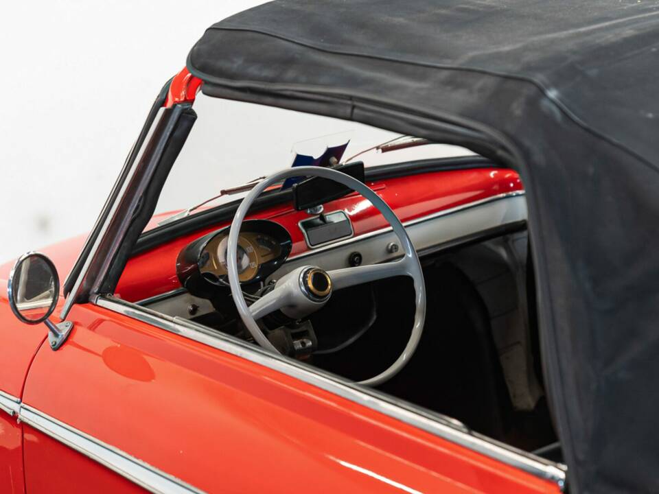 Afbeelding 19/33 van Autobianchi Bianchina Convertible (1967)