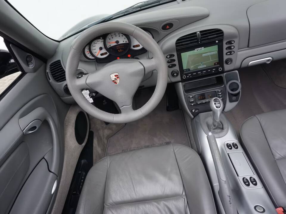 Afbeelding 33/50 van Porsche 911 Carrera 4 (2003)