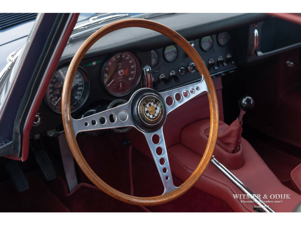 Bild 23/29 von Jaguar E-Type 4.2 (1967)