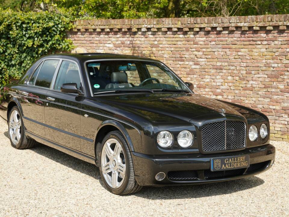 Image 46/50 of Bentley Arnage T (2007)