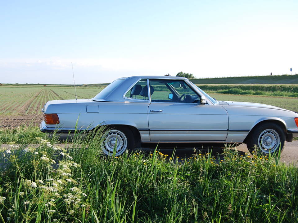 Image 5/87 of Mercedes-Benz 280 SL (1982)