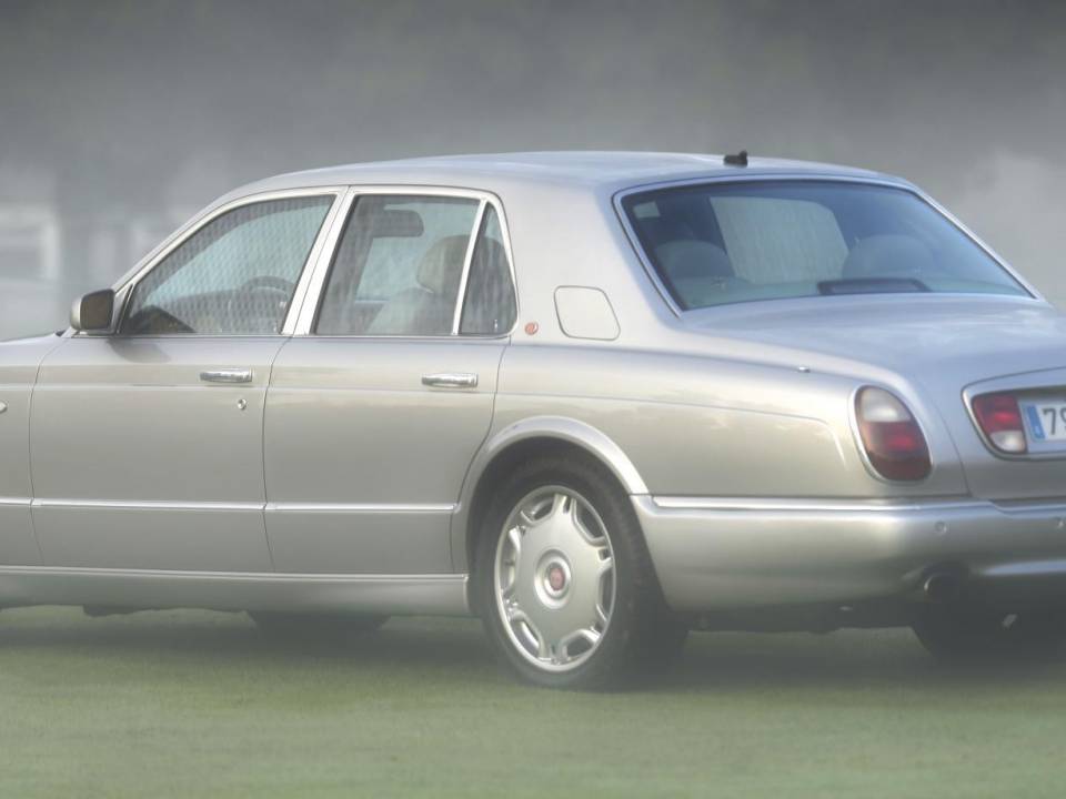 Afbeelding 16/50 van Bentley Arnage Red Label (2002)