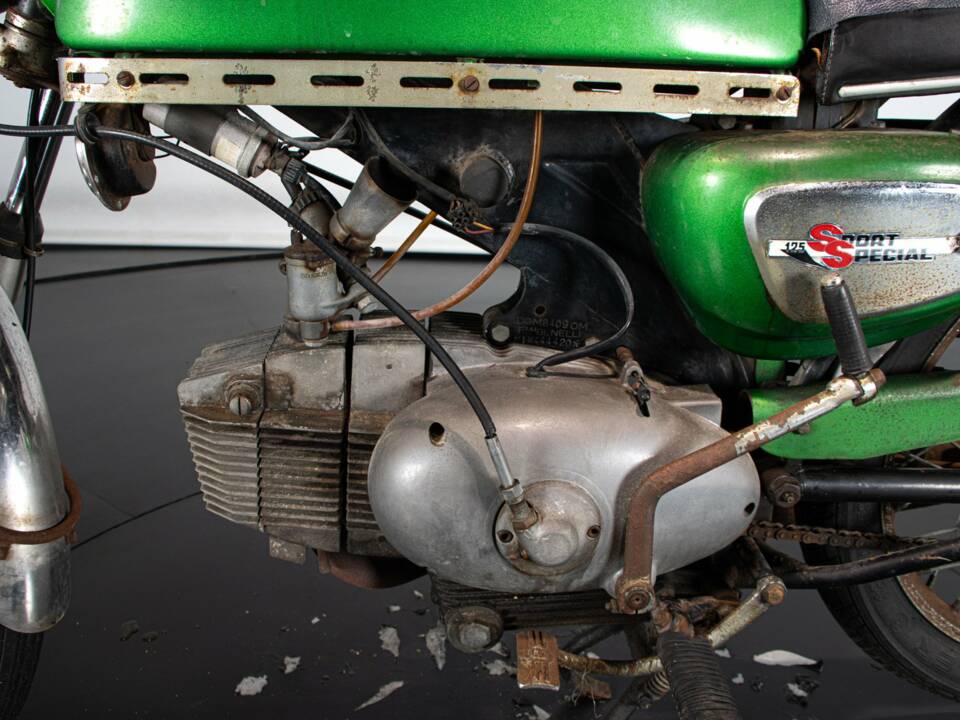 Bild 28/50 von Benelli DUMMY (1976)