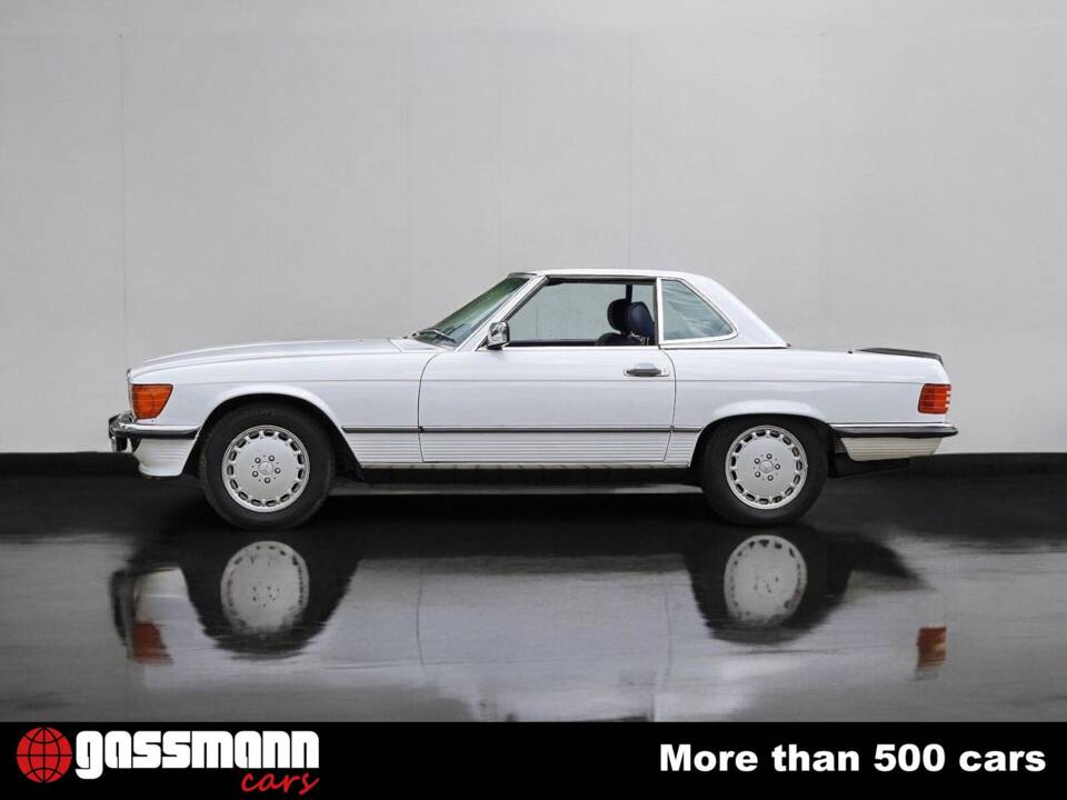 Bild 2/15 von Mercedes-Benz 560 SL (1986)