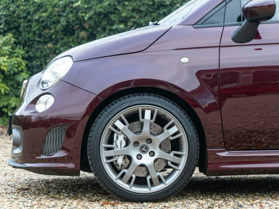 Afbeelding 27/50 van Abarth 695 "Edizione Maserati" (2013)