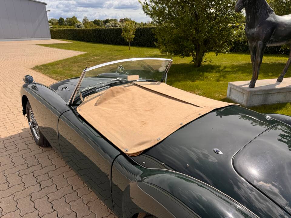 Image 50/79 of MG MGA 1600 (1961)