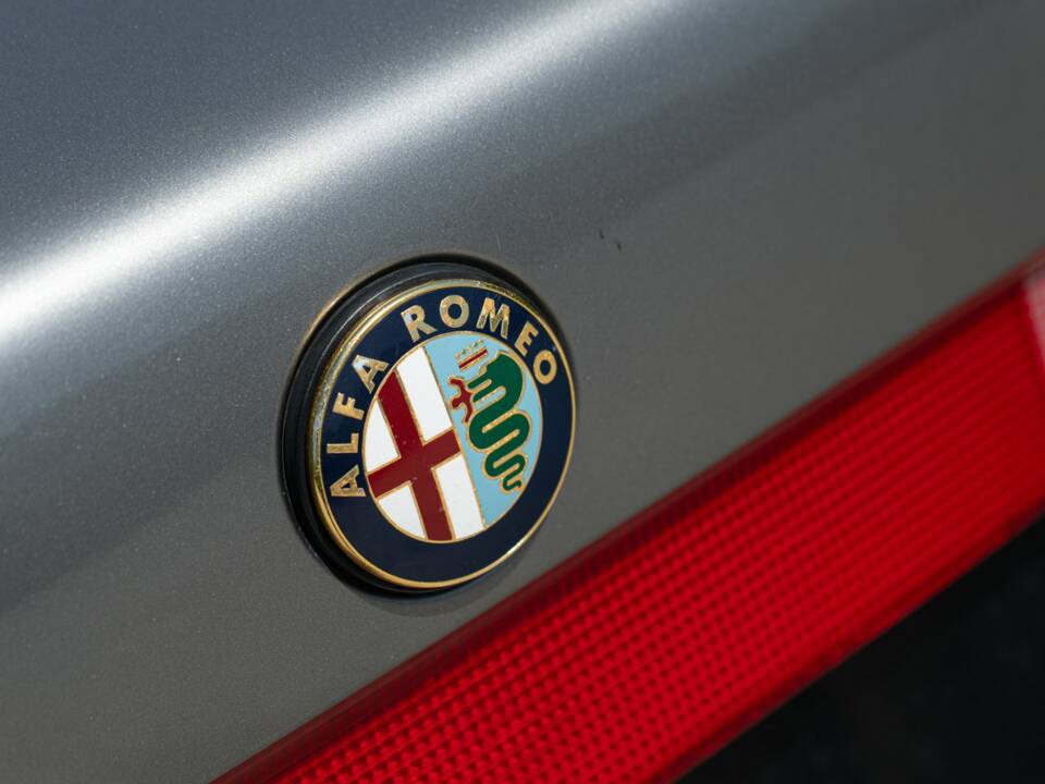 Image 18/50 de Alfa Romeo 164 2.0 (1991)