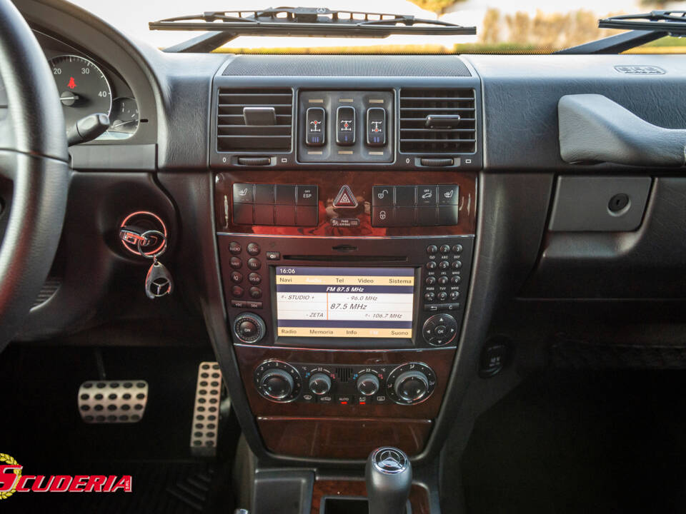 Image 22/25 of Mercedes-Benz G 350 CDI (2009)
