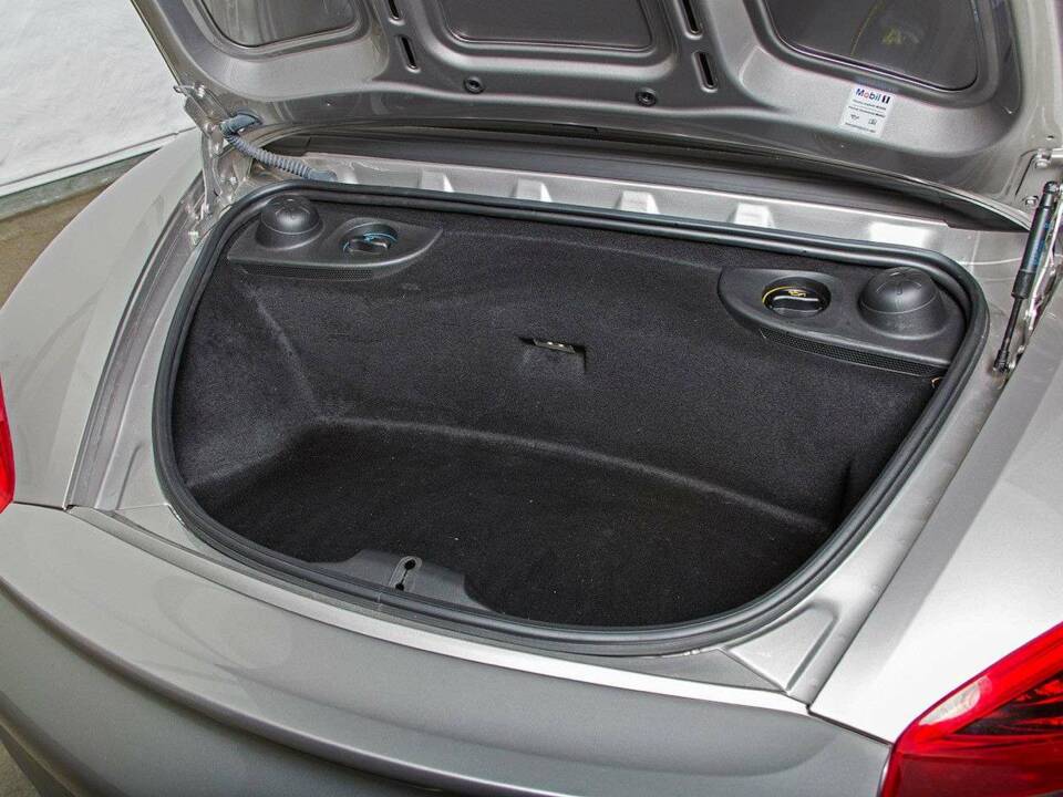 Image 32/32 of Porsche Boxster S (2012)