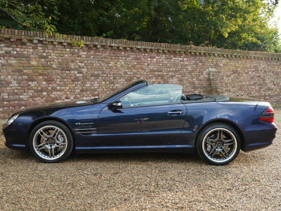 Immagine 44/50 di Mercedes-Benz SL 55 AMG (2006)