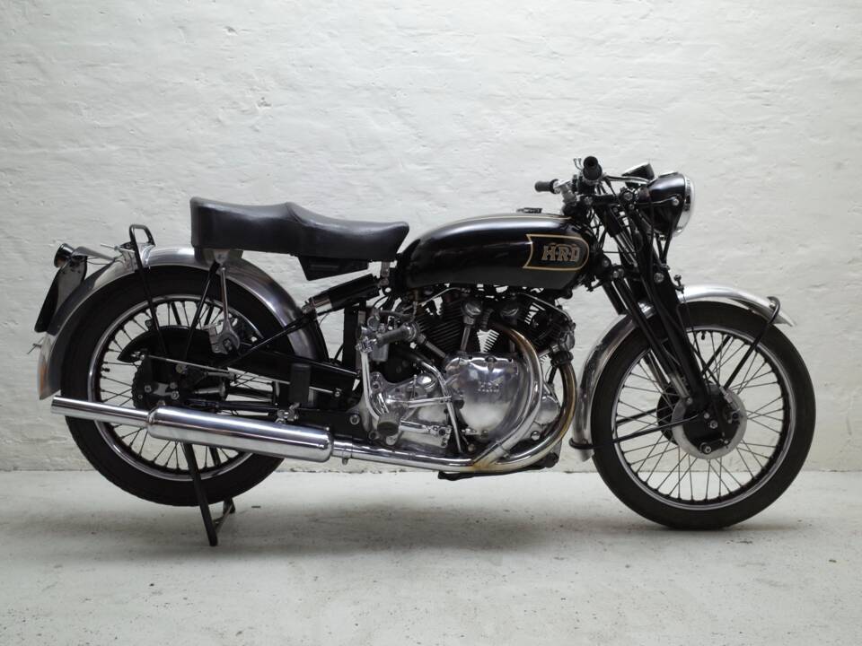 Image 1/24 of Vincent Rapide C (1949)