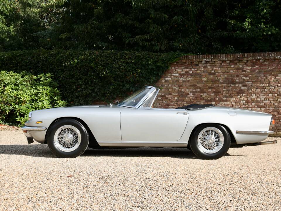 Bild 45/50 von Maserati Mistral 3700 Spyder (1965)