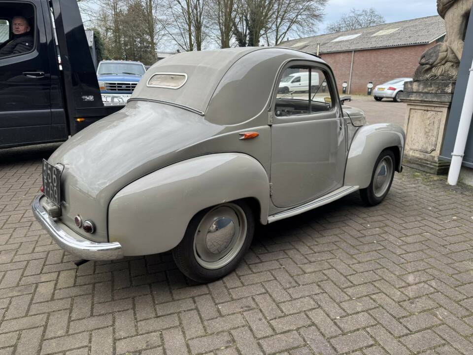 Imagen 5/13 de SIMCA Simca 6 (1948)