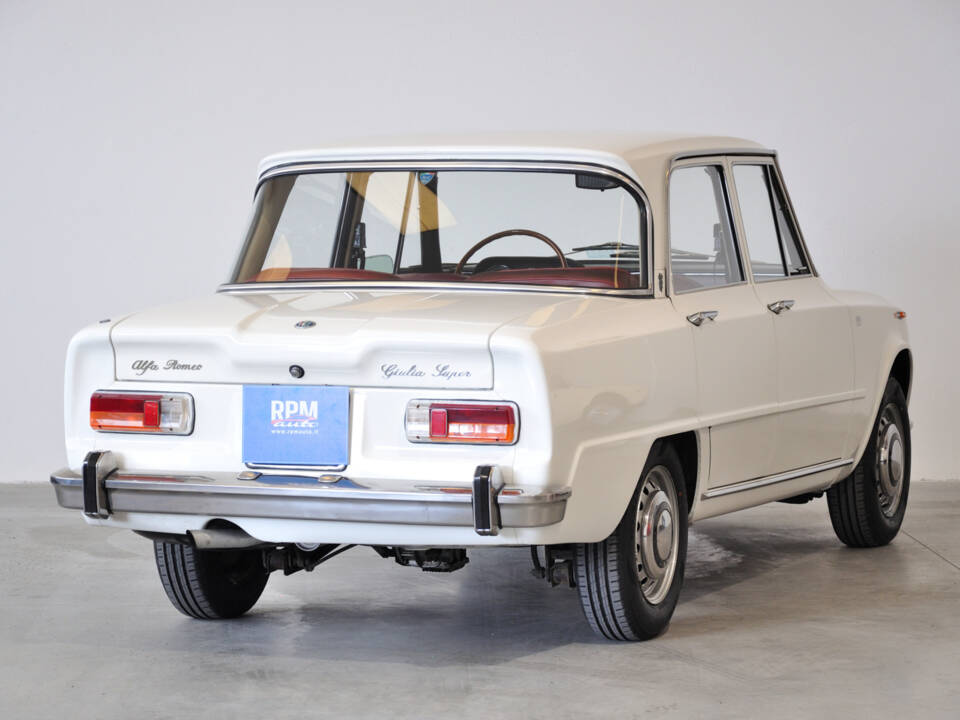 Image 41/63 of Alfa Romeo Giulia 1600 Super Biscione (1969)