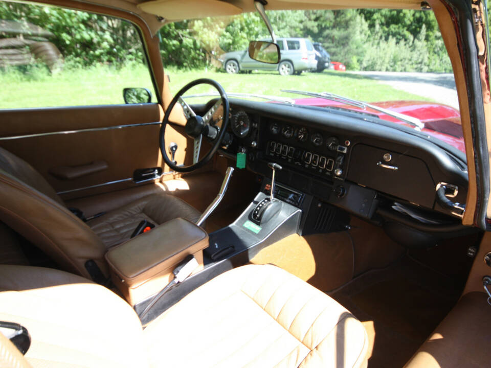 Bild 4/5 von Jaguar E-Type V12 (1972)