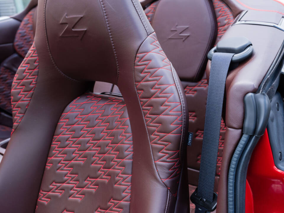 Immagine 53/70 di Aston Martin Vanquish Zagato Volante (2017)