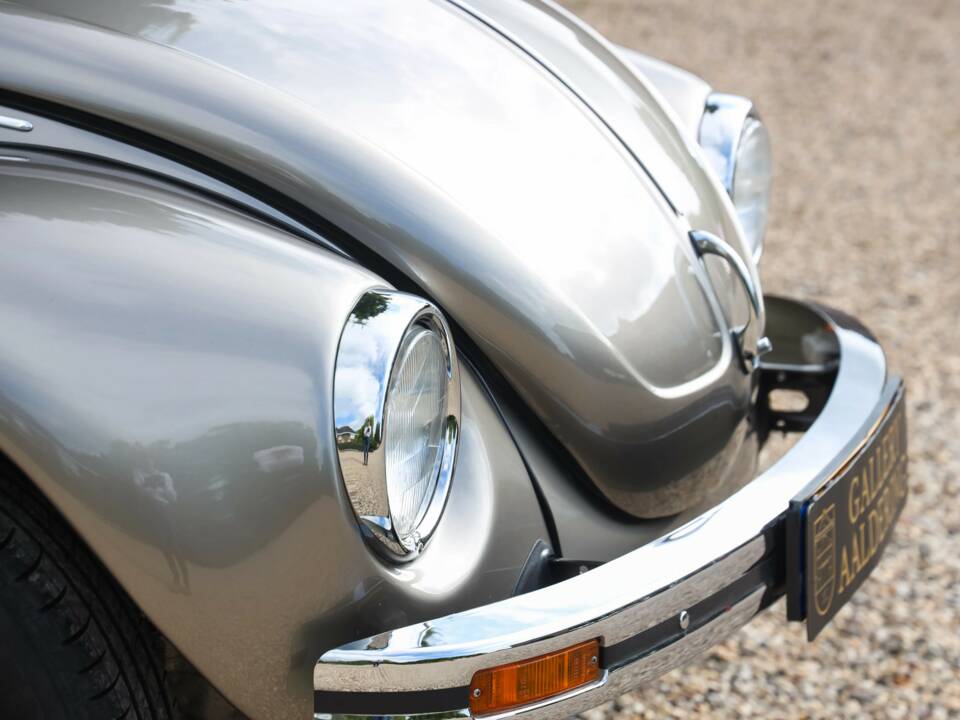 Image 33/50 of Volkswagen Beetle 1303 (1979)