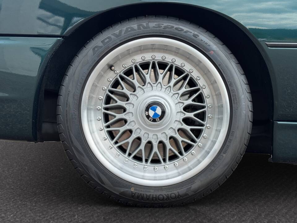 Image 20/27 of BMW 840Ci (1994)