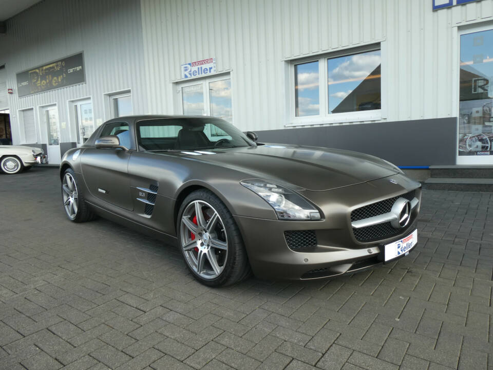 Image 1/15 of Mercedes-Benz SLS AMG (2012)