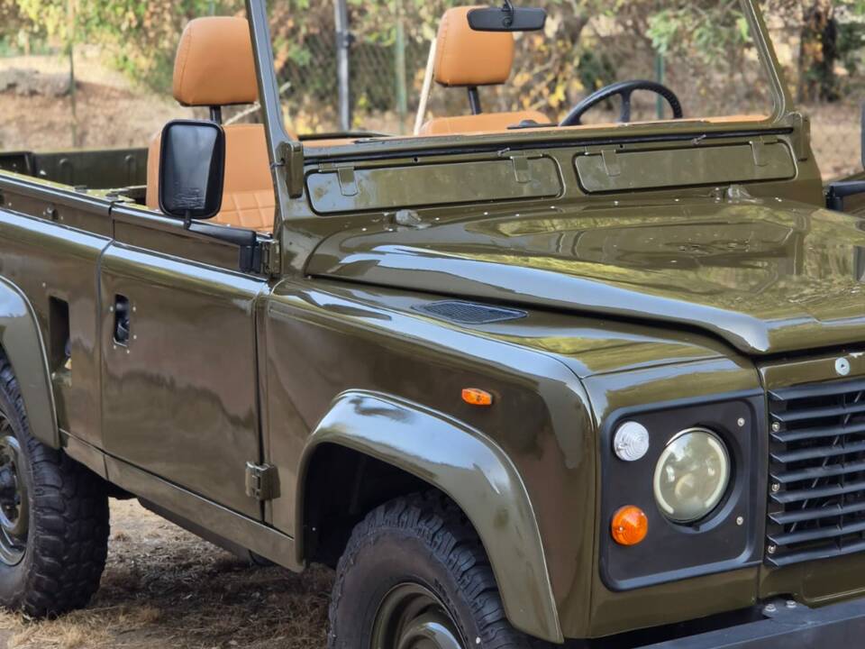 Image 1/25 of Land Rover 90 (1986)