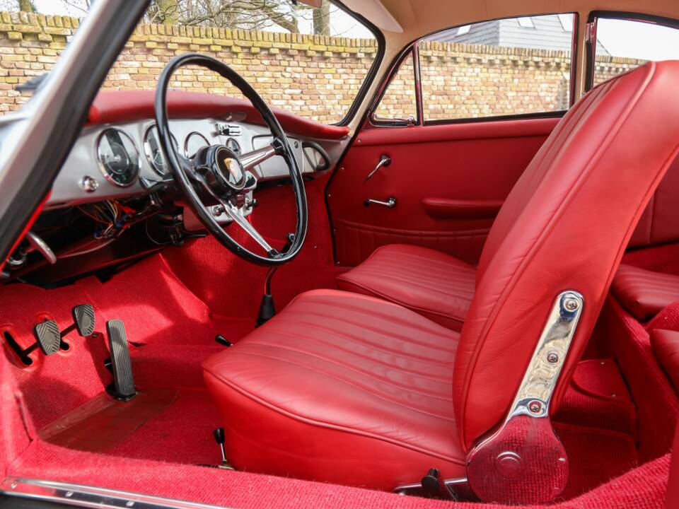 Image 47/50 de Porsche 356 C 1600 (1964)