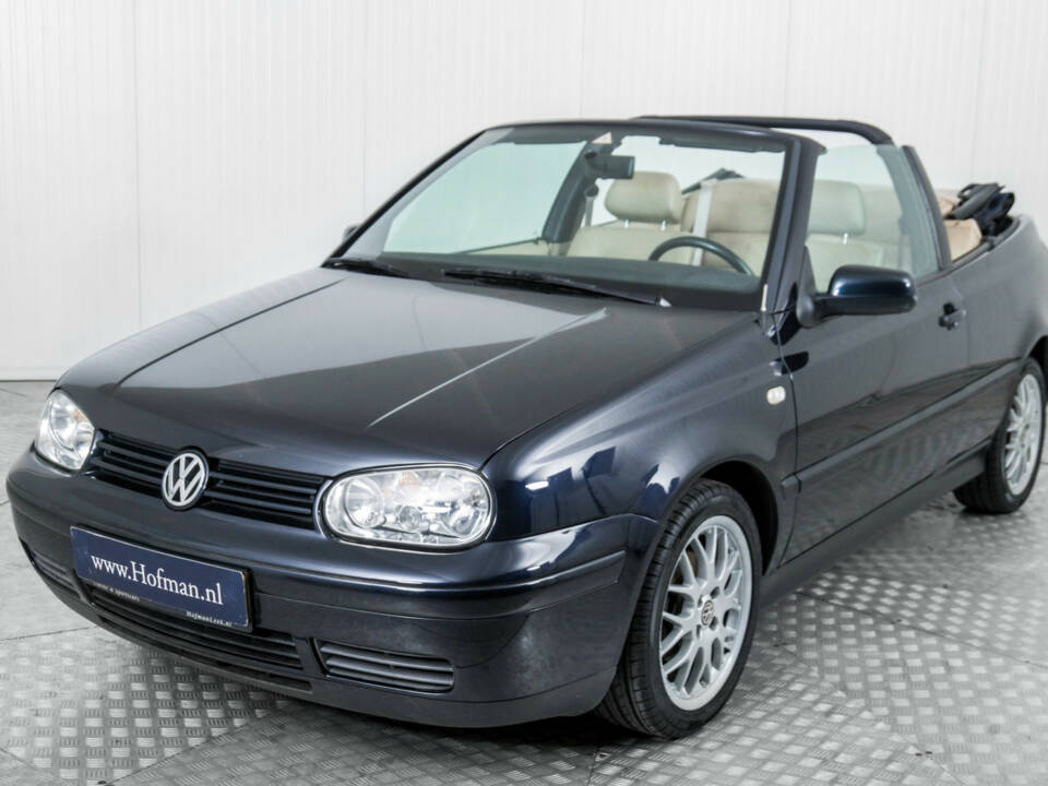 Bild 17/50 von Volkswagen Golf IV Cabrio 2.0 (2001)