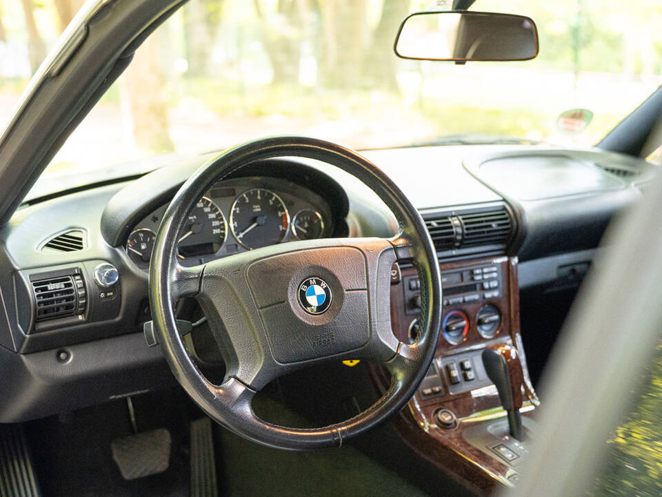 Afbeelding 25/56 van BMW Z3 Coupé 2.8 (2001)