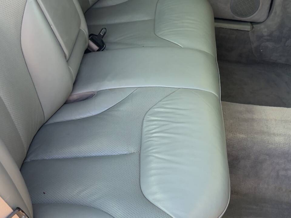Image 34/80 de Mercedes-Benz 600 SEL (1993)