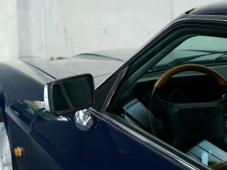 Image 20/50 of Jaguar XJS 5.3 V12 (1993)
