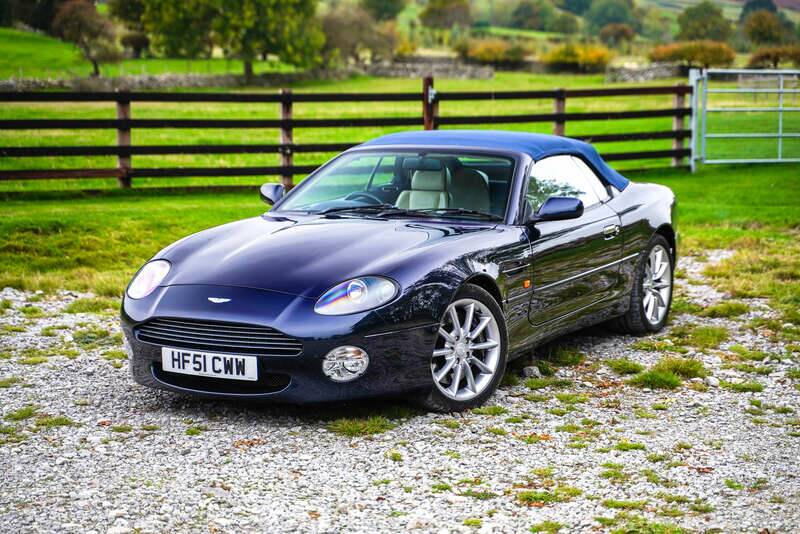 Bild 23/50 von Aston Martin DB 7 Vantage Volante (2002)