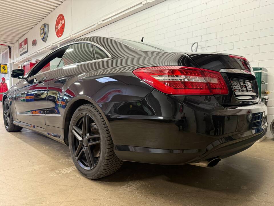 Bild 12/15 von Mercedes-Benz E 350 CDI BlueEFFICIENCY (2012)