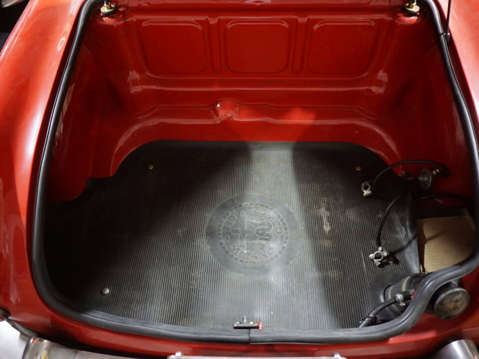 Bild 22/28 von Alfa Romeo Giulietta Spider (1961)