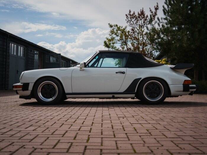 Immagine 3/7 di Porsche 911 Carrera 3.2 (1985)